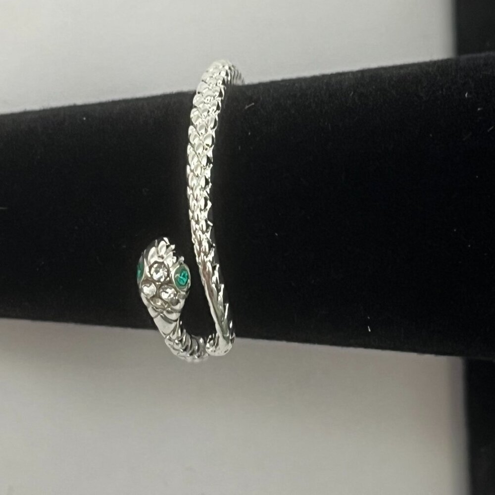 Adjustable Silver Tone Snake Ring With Green Eyes - image 3
